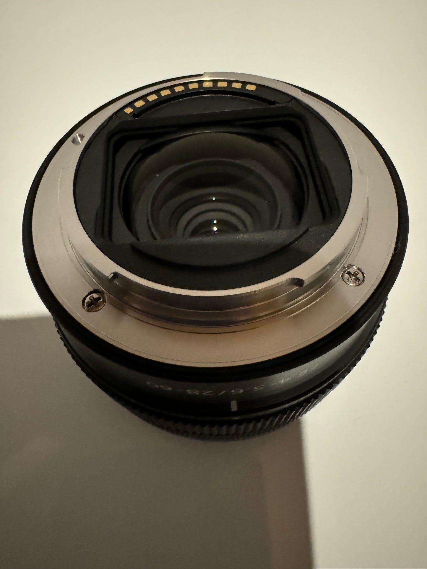 SONY FE 28-60mm F/4-5.6 SEL2860 (for SONY E mount) -Near Mint-