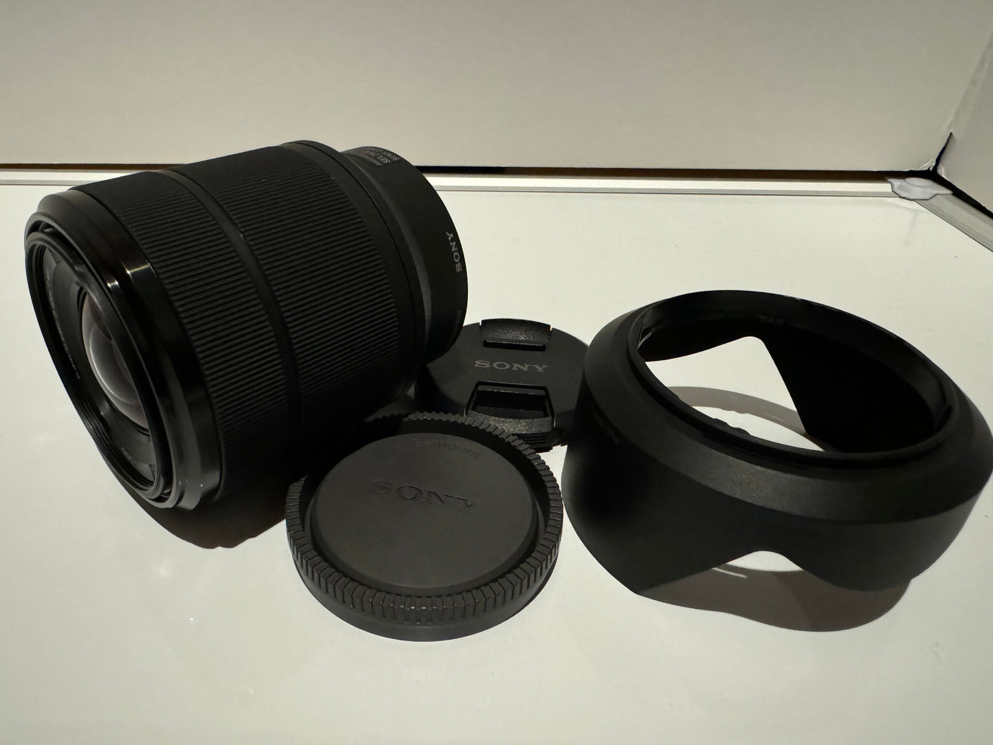 Sony FE 28-70mm F/3.5-5.6 OSS Zoom Lens with Hood