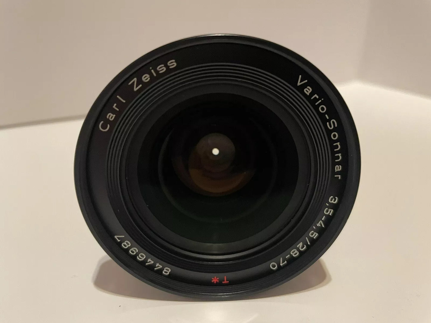 [NEAR MINT] Contax Carl Zeiss Vario-Sonnar T* 28-70mm f/3.5-4.5 Lens MMJ