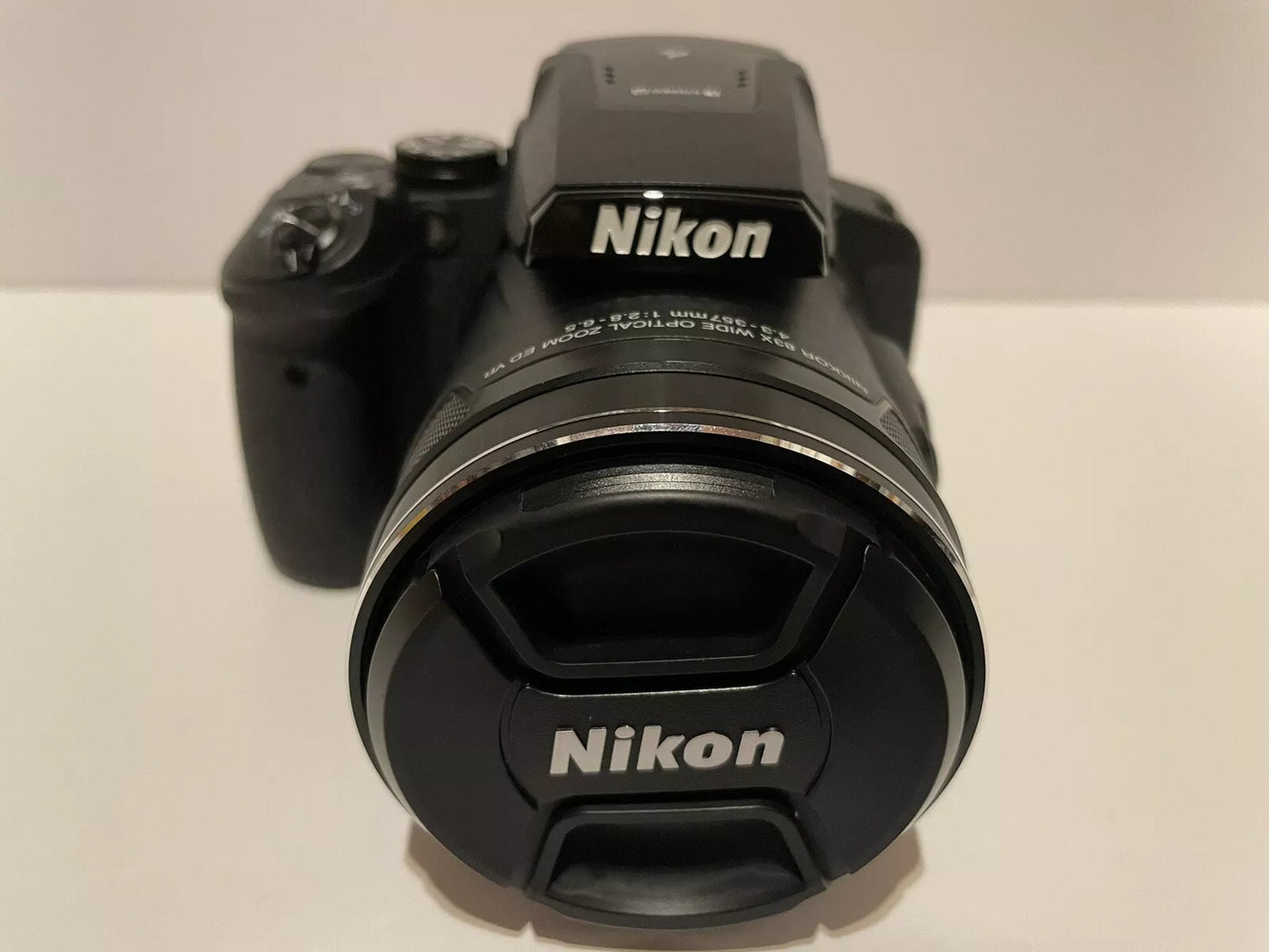 Mint Nikon COOLPIX P900 Black 16MP Digital Camera