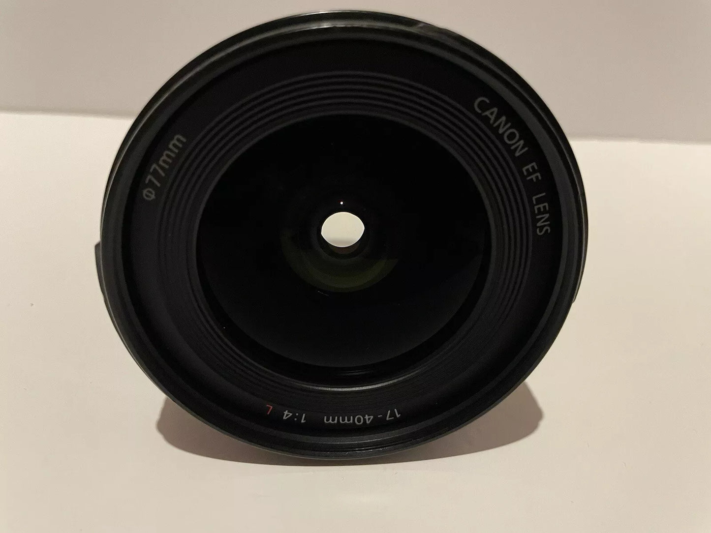 Canon EF 17-40mm f/4 L USM Lens #1592711