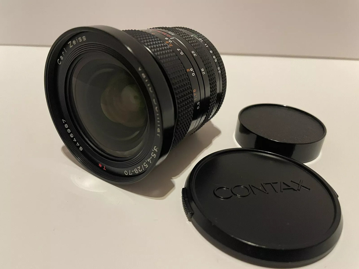 [NEAR MINT] Contax Carl Zeiss Vario-Sonnar T* 28-70mm f/3.5-4.5 Lens MMJ